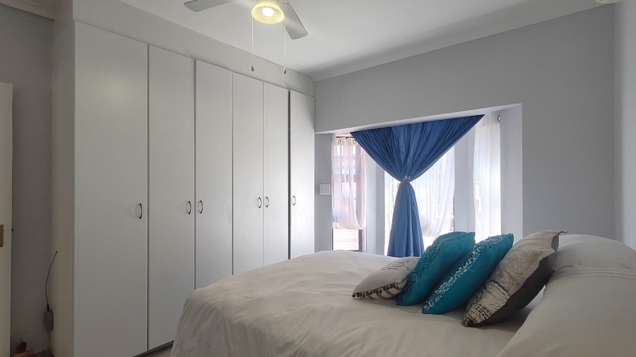 2 Bedroom Property for Sale in Hartenzicht Western Cape